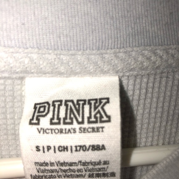 Pink, long sleeve crop top - Picture 2 of 3